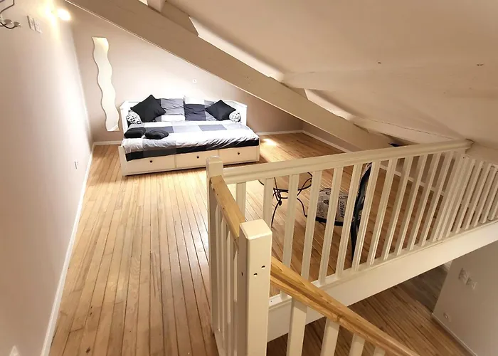 La Terrasse Des Lices *